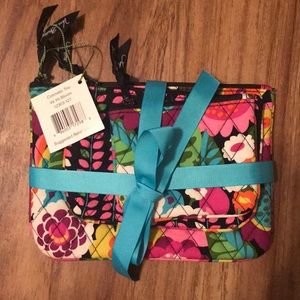 NWT Vera Bradley Cosmetic Case Set